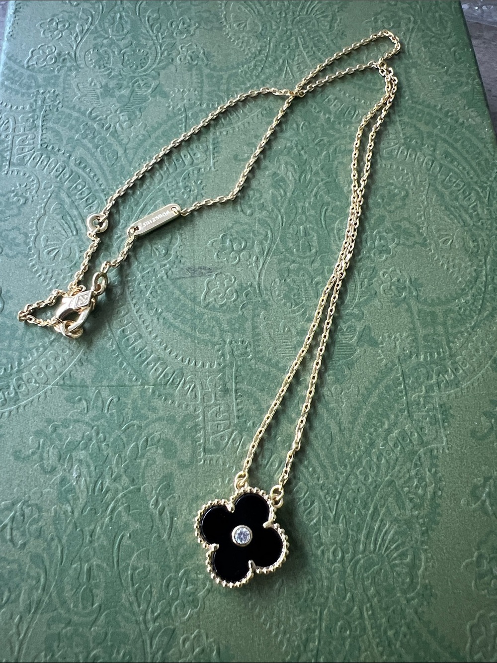 Copper plated 18k Gold-Plated Necklace with Black Clover Pendant and Crystal